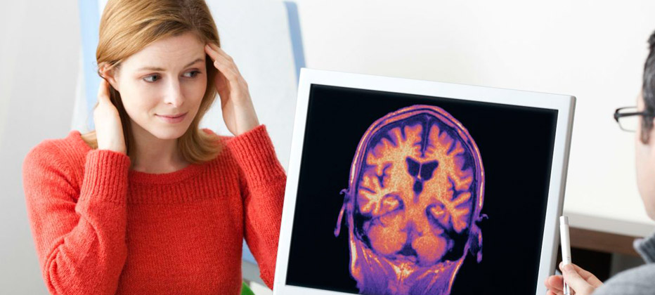 que provoca las enfermedades neurodegenerativas