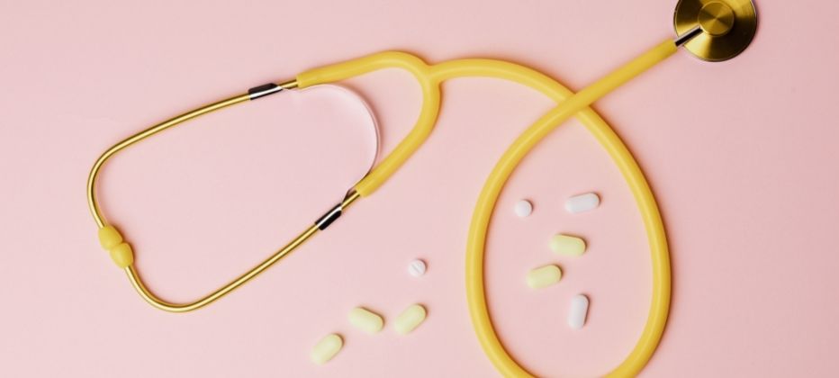 que vitaminas requieren los adultos mayores