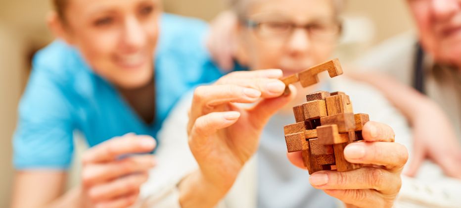 el alzheimer se transmite de persona a persona